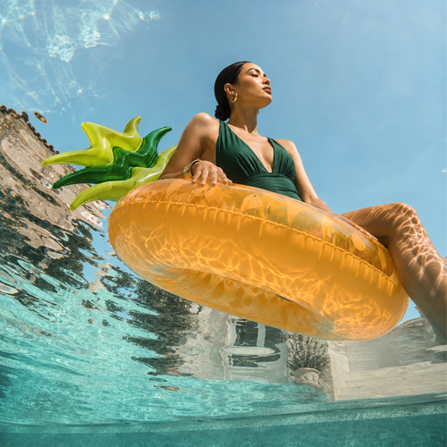 Pina Mood Float